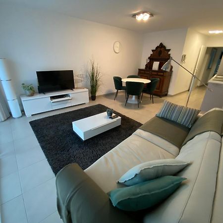 Gezellig Modern Appartement Met Optie Garagebox En In De Buurt Van Strand, Winkels En Restaurants Ostend Exterior photo